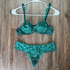 Adore Me Cinthia Unlined